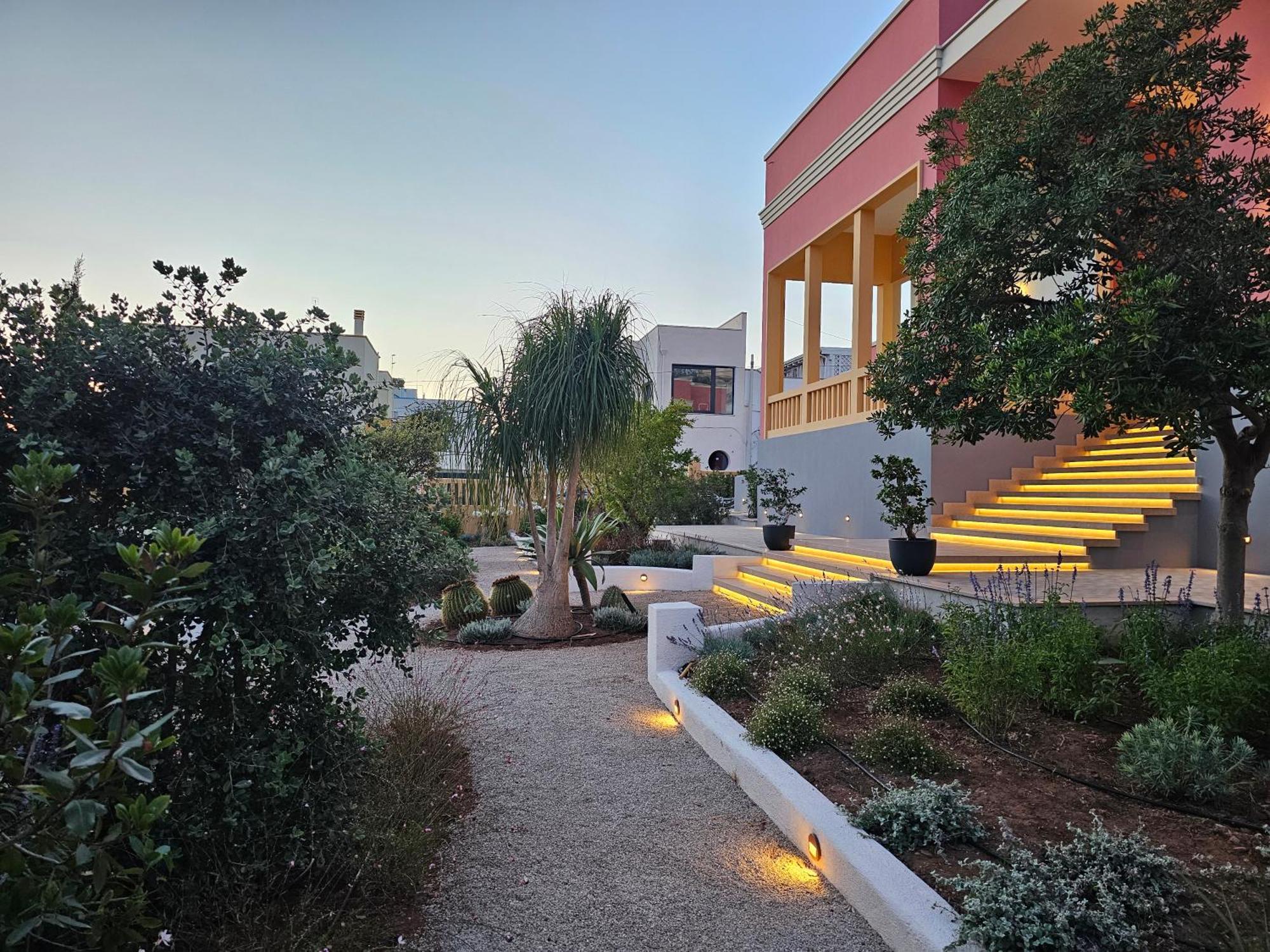 Costiero Elegant Suites B&B กัลลีโปลี ภายนอก รูปภาพ