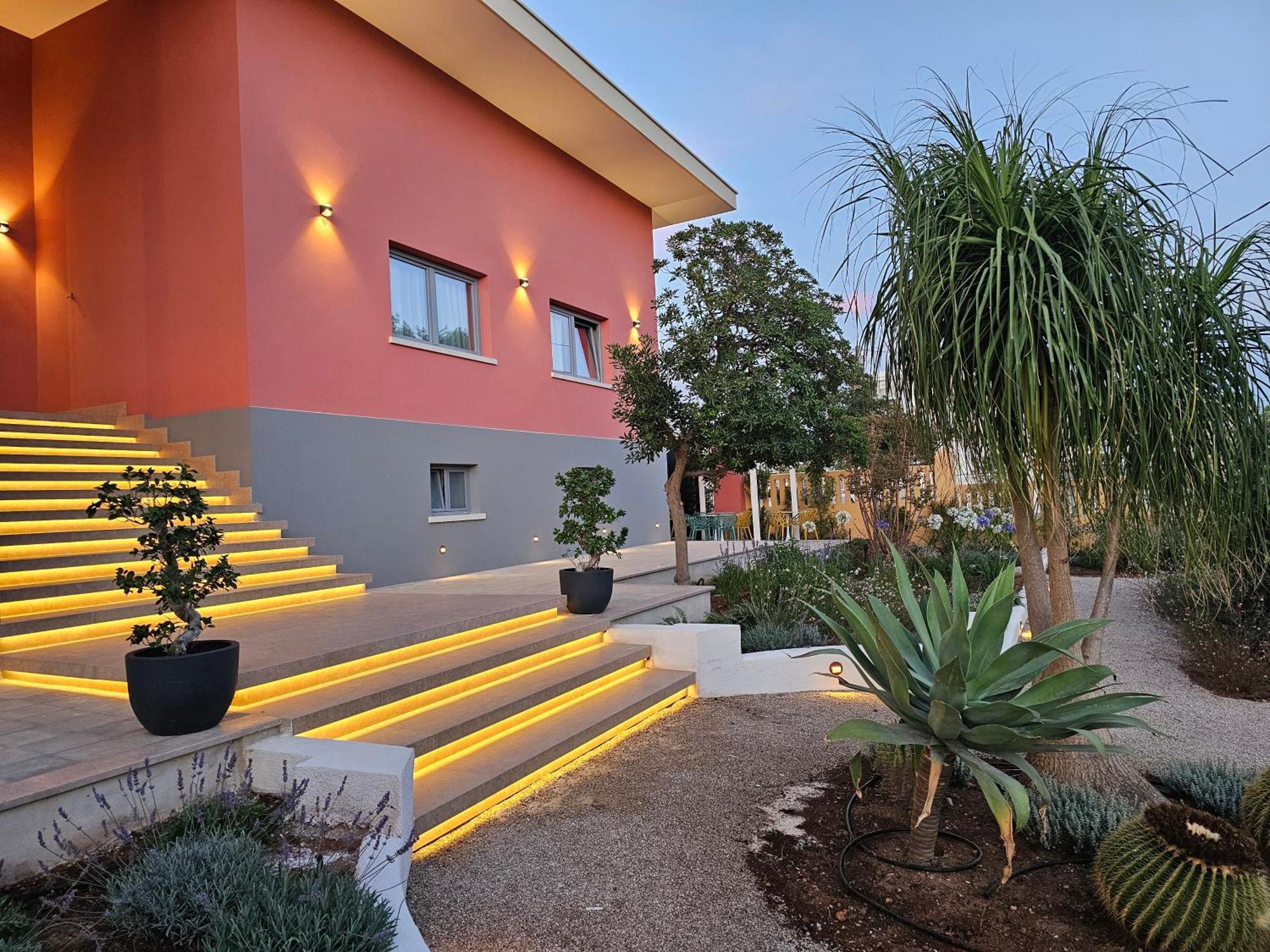 Costiero Elegant Suites B&B กัลลีโปลี ภายนอก รูปภาพ
